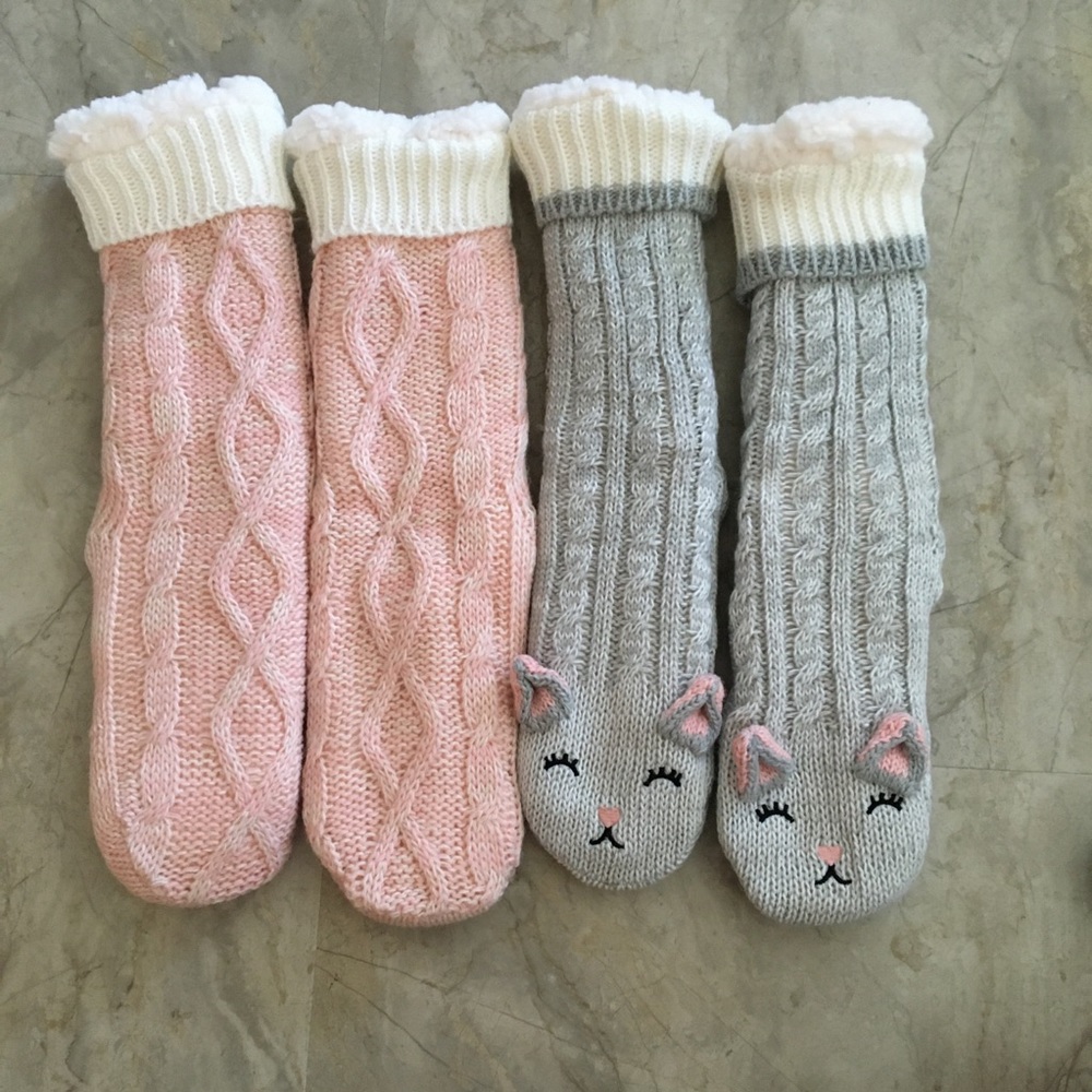 NWOT Fuzzy Knit Slipper Socks